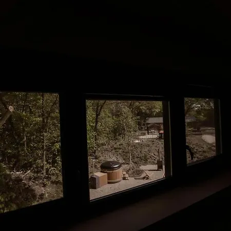 بيت للعطل Oak House Vrijstaand Bad En Hottub Op Biobrandstof Nistelrode