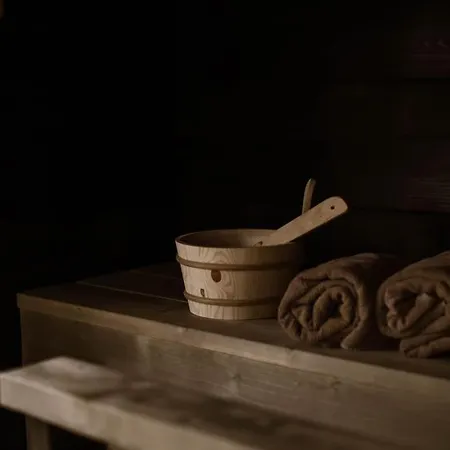 Oak House Vrijstaand Bad En Hottub Op Biobrandstof * Nistelrode