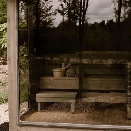 بيت للعطل Oak House Vrijstaand Bad En Hottub Op Biobrandstof