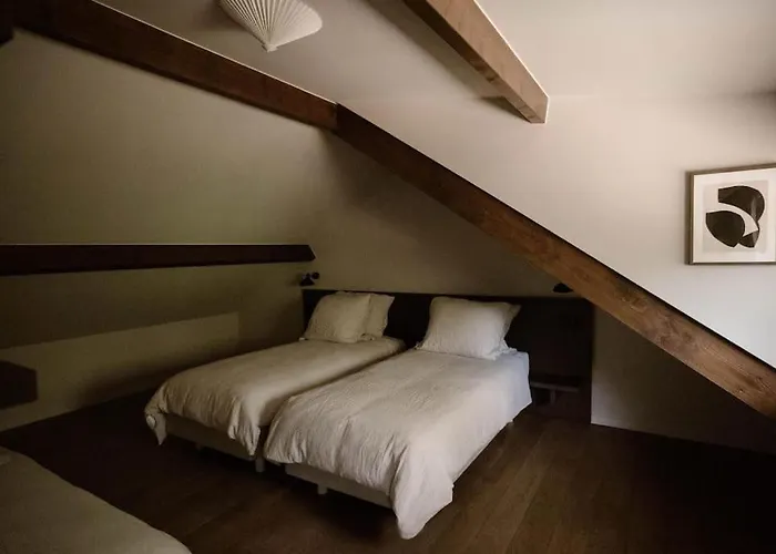 Oak House Vrijstaand Bad En Hottub Op Biobrandstof Nistelrode