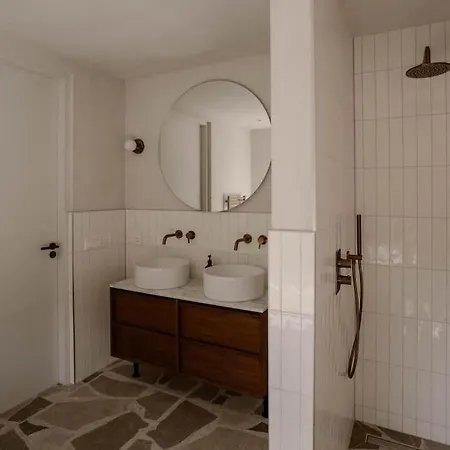 Oak House Vrijstaand Bad En Hottub Op Biobrandstof * Nistelrode